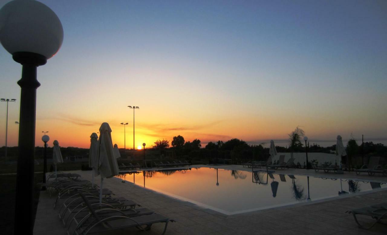 Protaras Tennis And Country Club Buitenkant foto